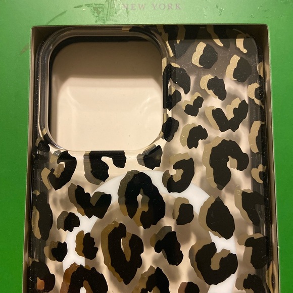 Kate Spade Black and White Leopard Print Phone Case - Picture 6 of 10